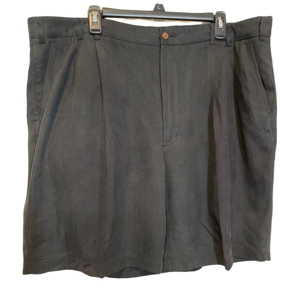 LUAU Men's‎ Size 42 Black Pleated Front 4 Pockets Silk Chino Shorts - Picture 1 of 7
